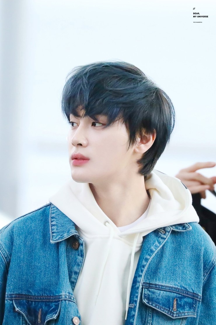 어제자 취저였던 남돌 공항패션.jpg | 인스티즈