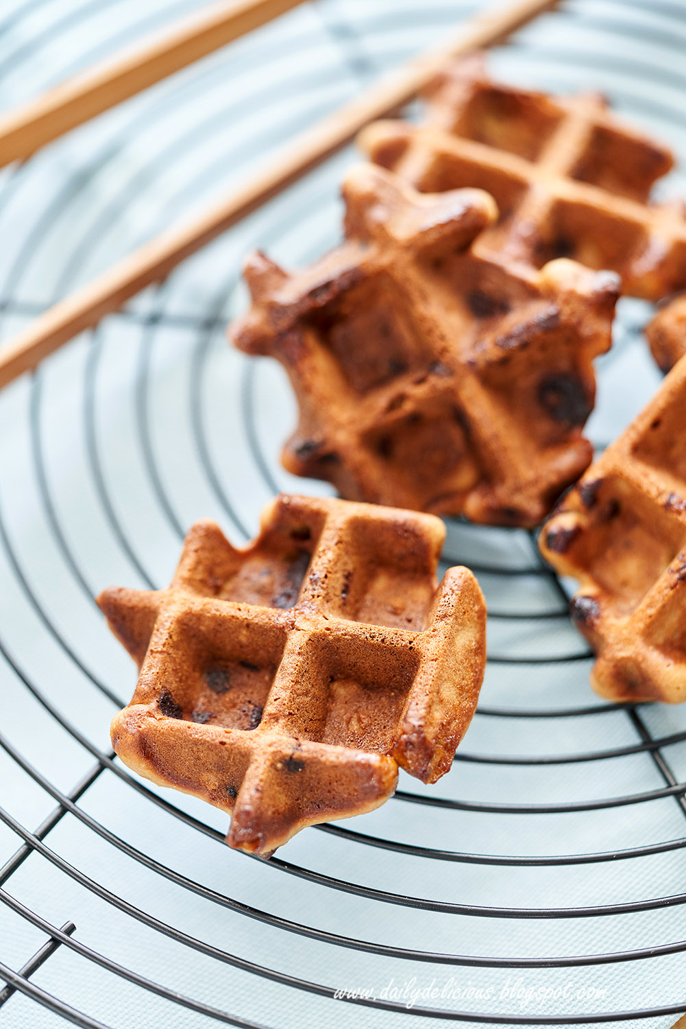 dailydelicious Waffle cookies Easy non oven cookies