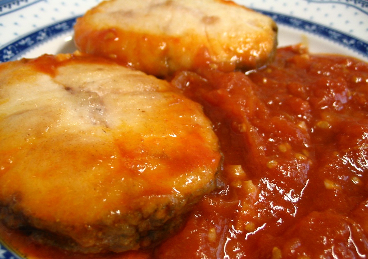 Resultado de imagen de merluza con tomate