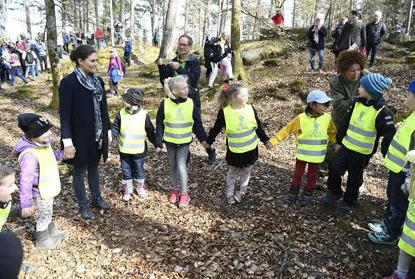 Crown Princess Victoria visited the Swedish Kennel Club, Birdwatching Tower, Japanese Garden, Ronneby OK, Swedish Society for Nature Conservation