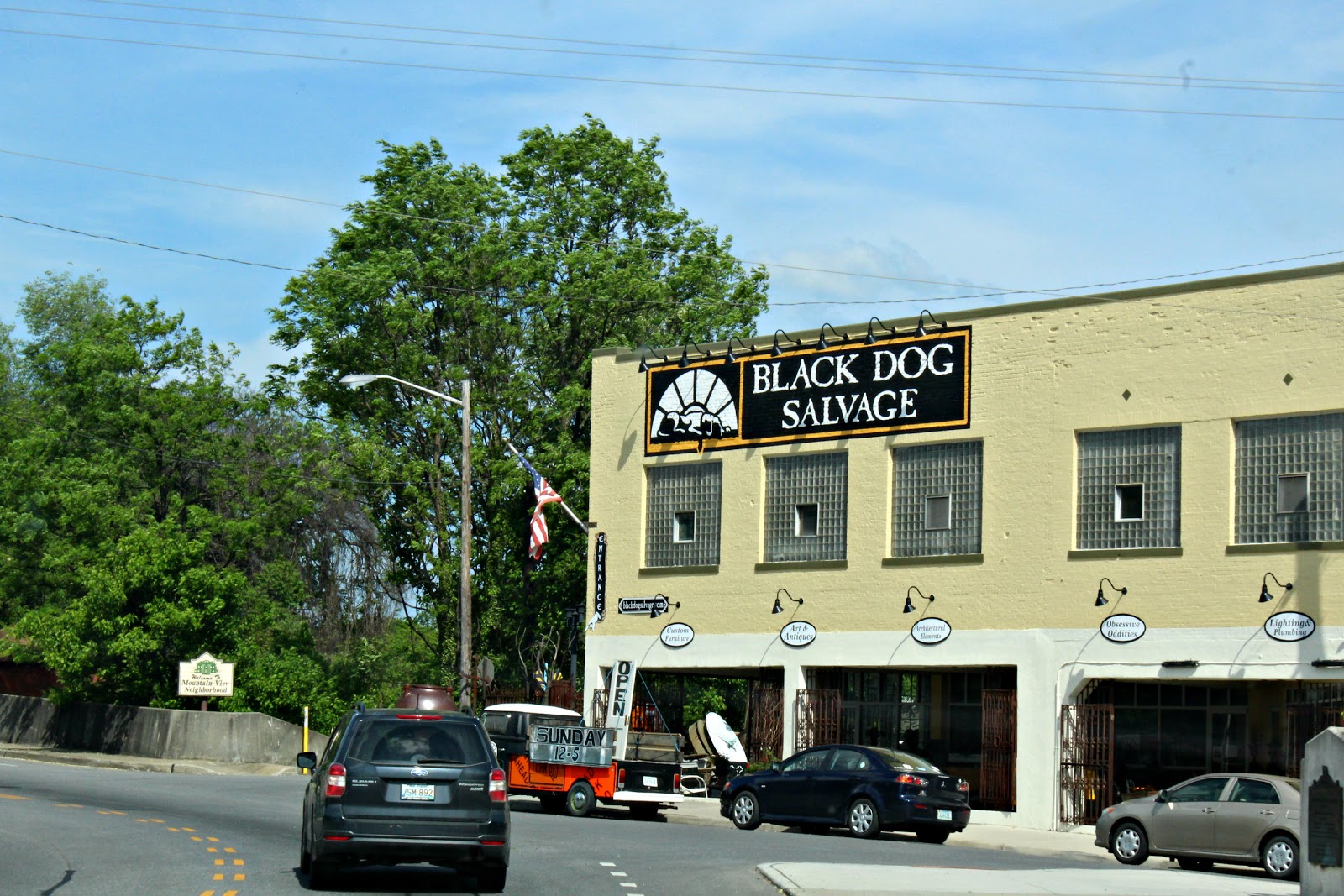 Around Roanoke, VA (A Daily Photo Blog) Black Dog Salvage