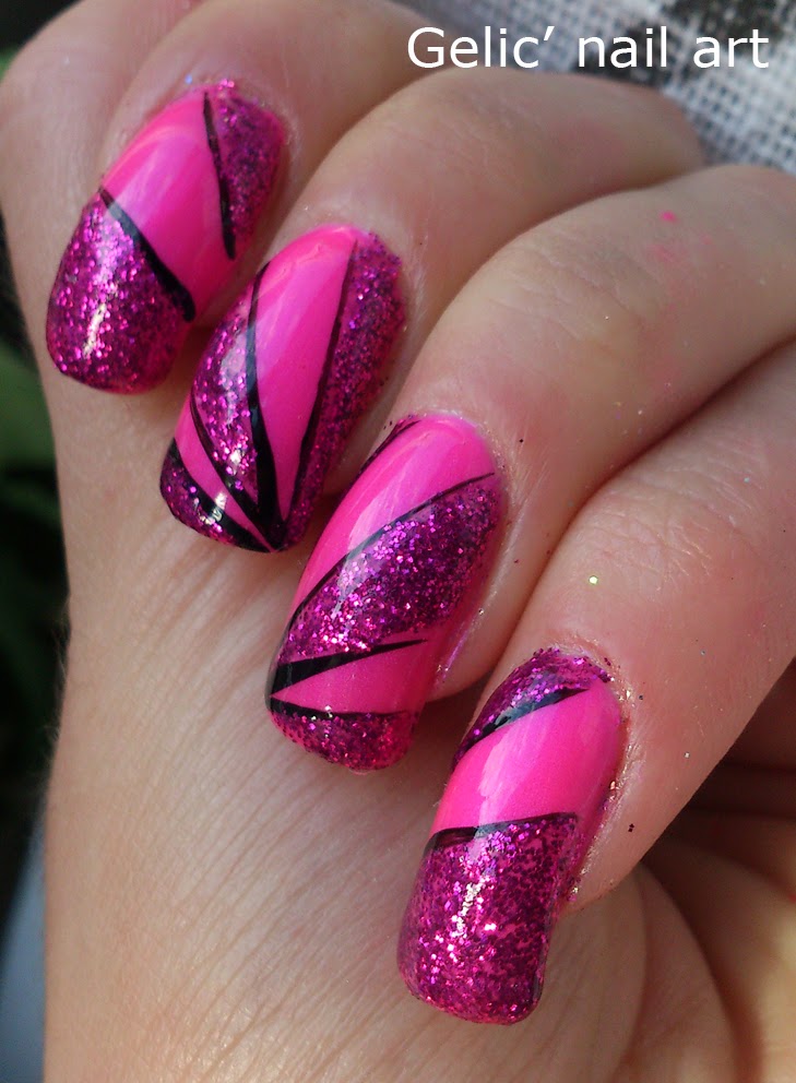Gelic' nail art: Geometrical pink glitter nail art 2
