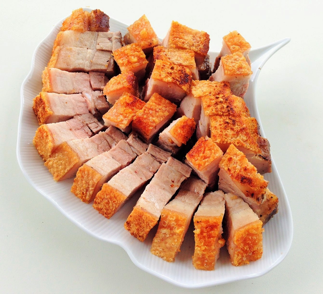 The Spices Of Life . . .: Thịt Heo Quay (Roast Pork) The Spices Of Life . . .: Thịt Heo Quay (Roast Pork)