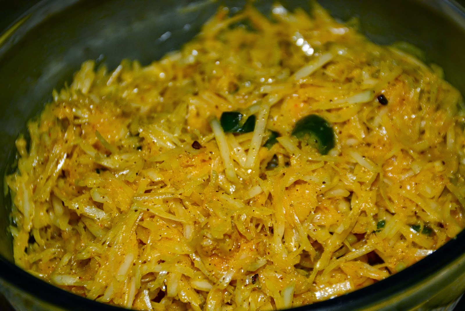 Nepali Tummy!! Shredded Raw Papaya Salad (Kacho Mewa ko Achar) Recipe!!