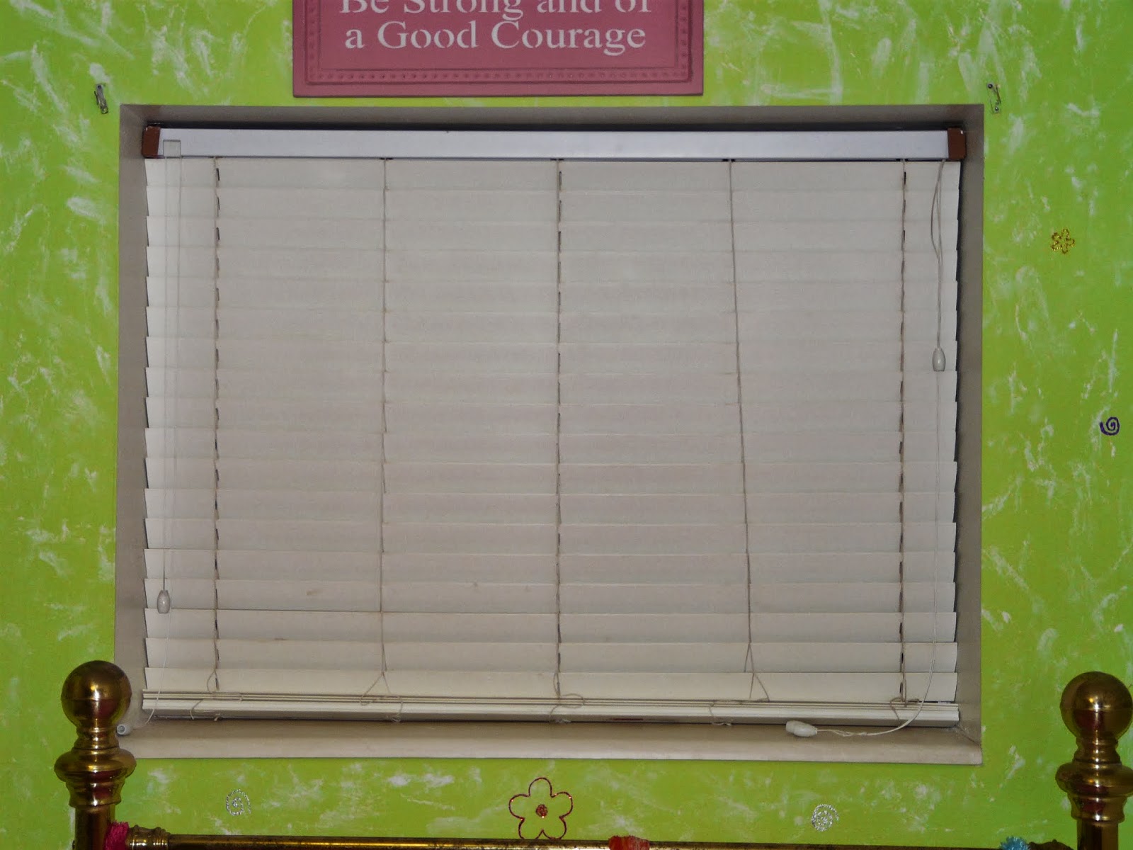 The "Secret" is Gratitude Cutting Vinyl Blinds Shorter Than