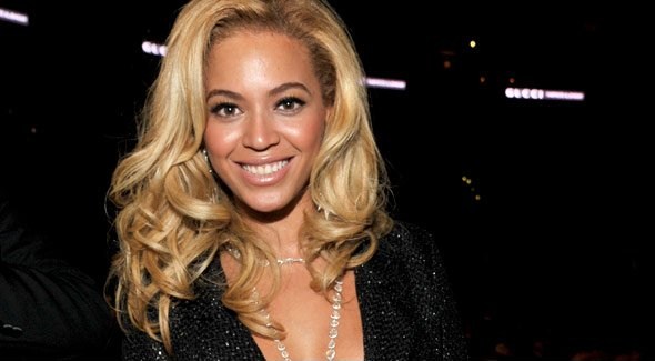Celebrity Gossip and Entertainment News: Is Beyonce Bleaching Her Skin?