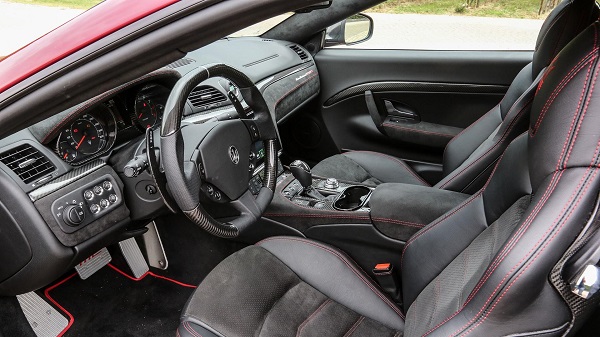 Interior Maserati GranTurismo