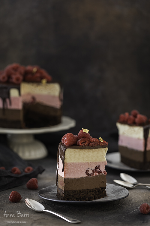 Chocolate-raspberry-mousse-cake2