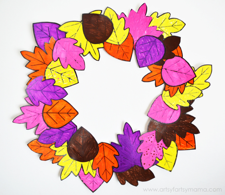 Kids DIY Autumn Leaf Wreath with Free Leaf Printable at artsyfartsymama.com #fall #kidscraft #Elmers