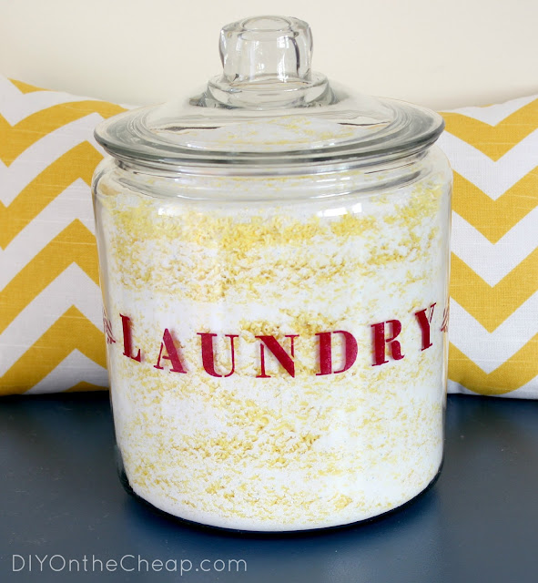 DIY Laundry Jar + {Homemade Detergent}