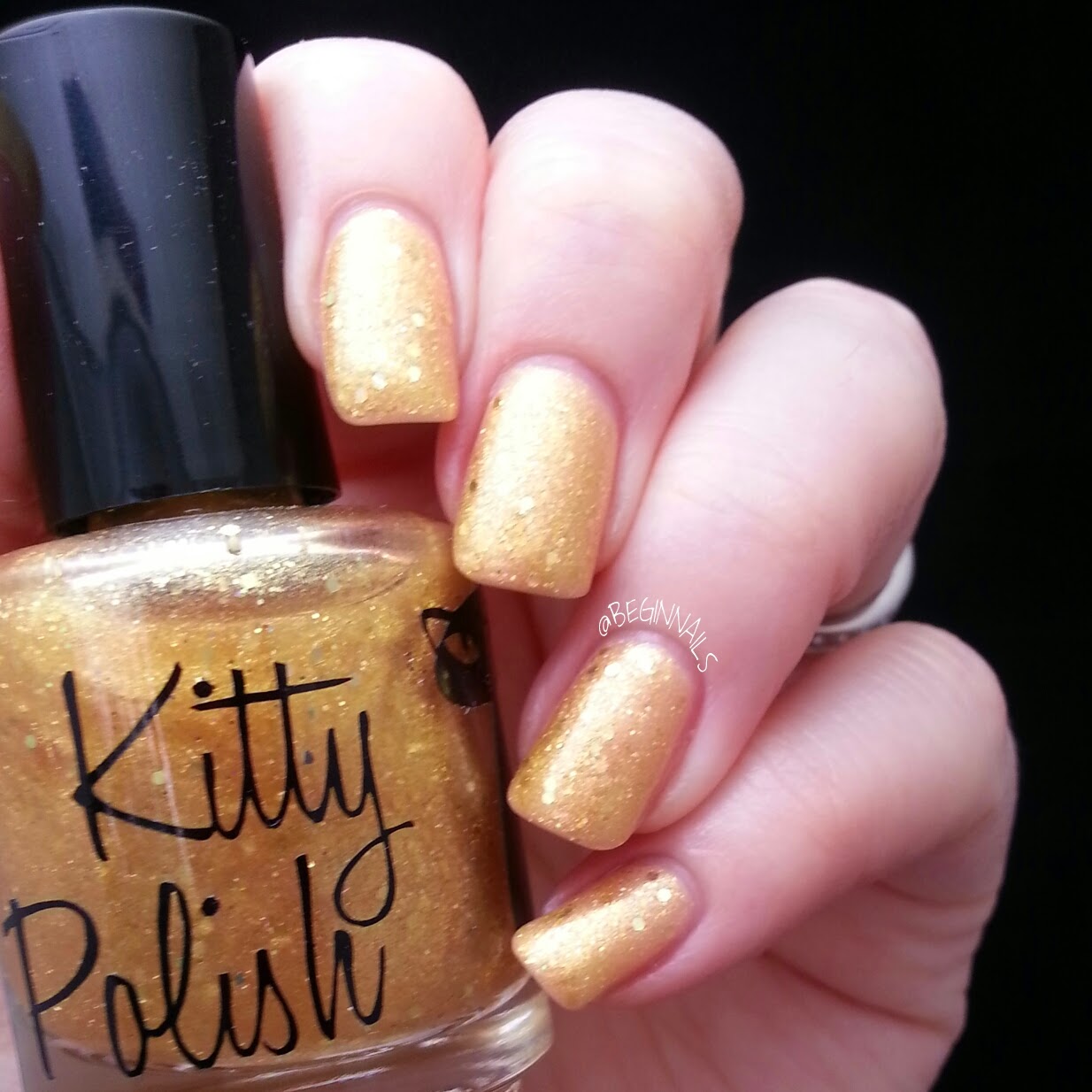 Hidden Kitty Necks Secreting Magic Polish That Steals the Show