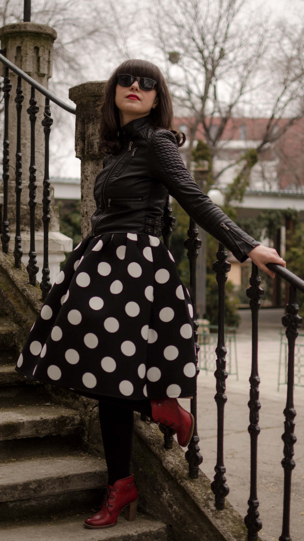 big polka dots puffed up skirt sheinside rock leather jacket burgundy boots black & white cats t-shirt spring new yorker