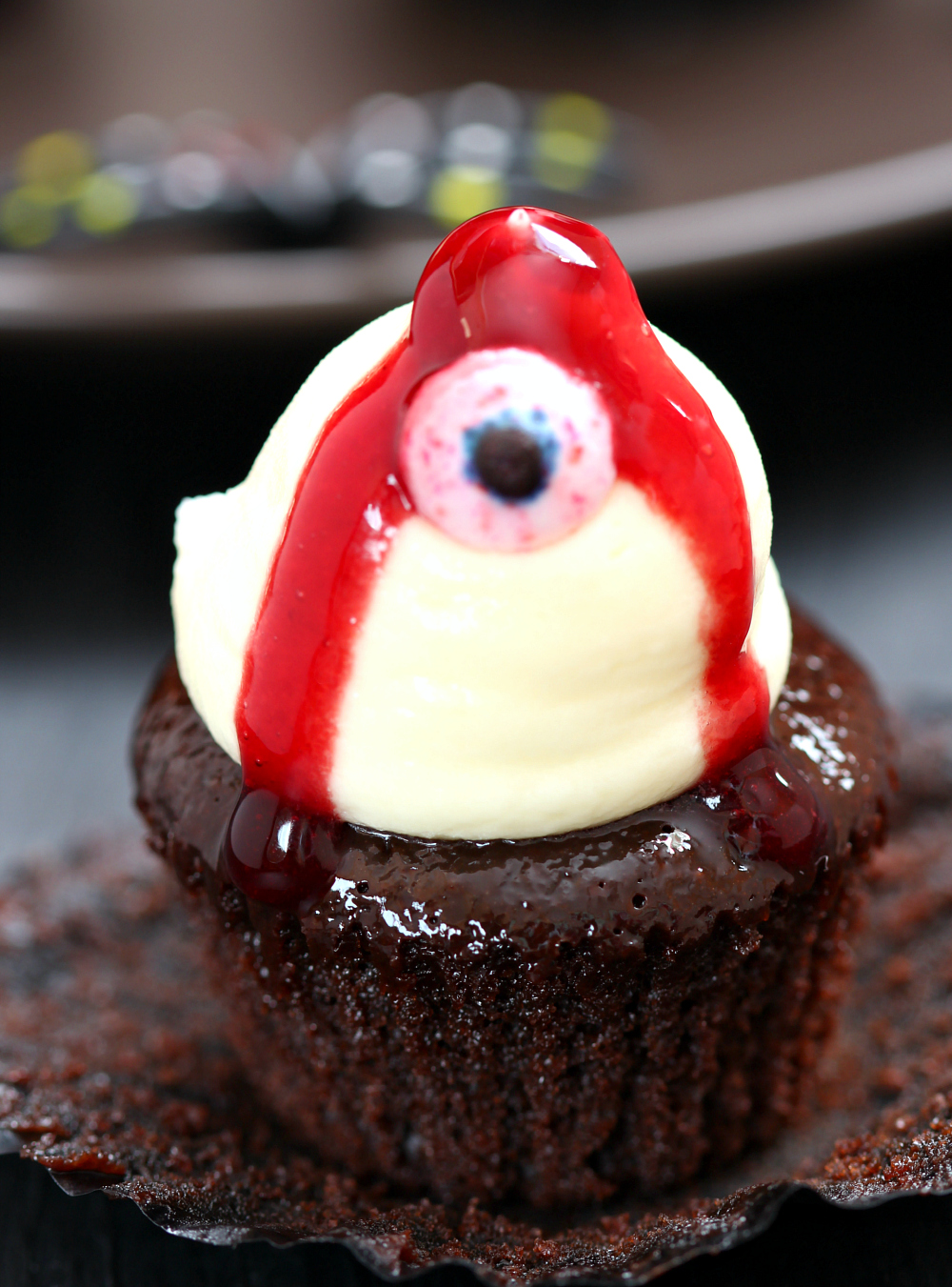 my bare cupboard Spookily cute cupcakes aka double