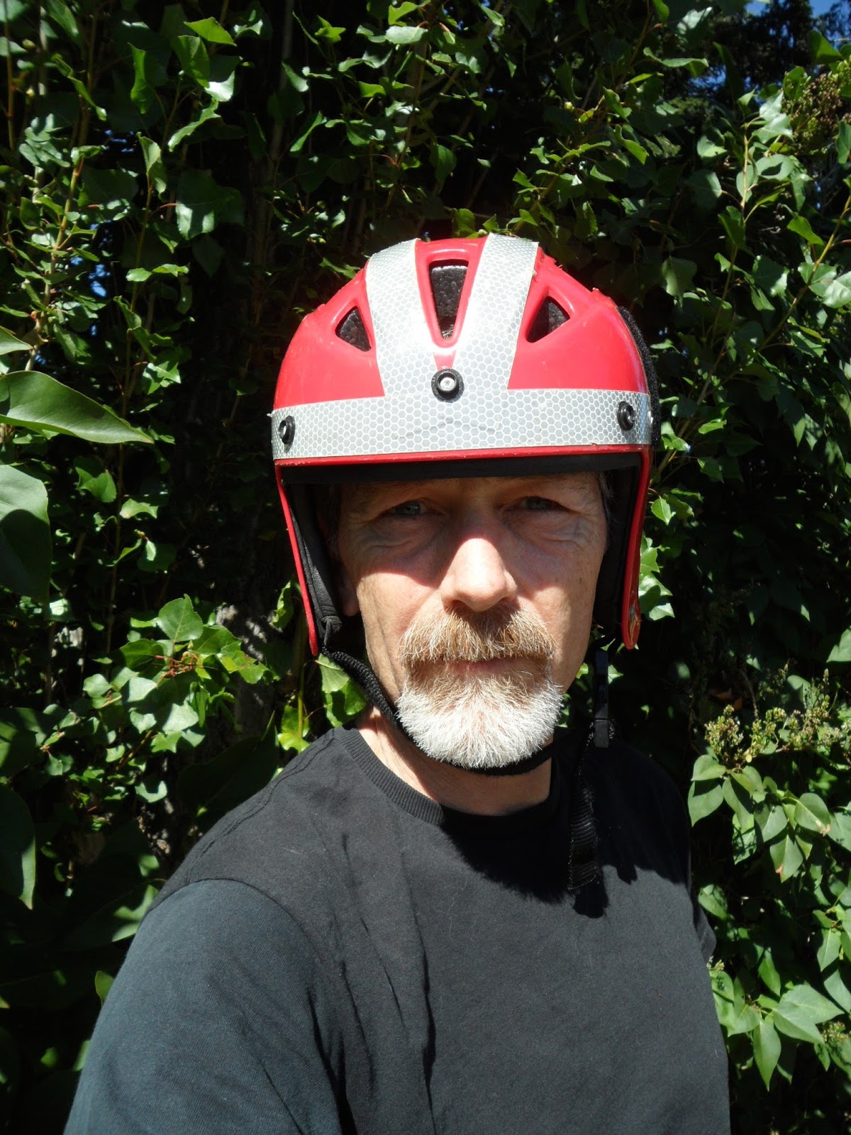 Four Bees U.S. Coast Guard Rescue Helmet, Cascade circa 1990's, USCG