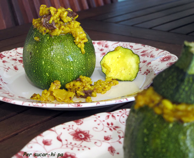Volcan de calabacin con arroz y morcilla
