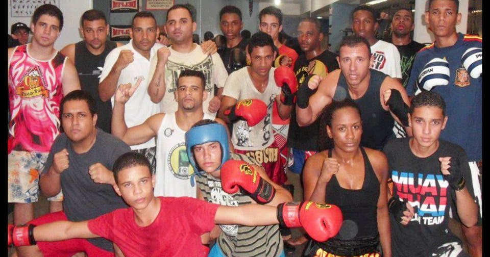 Will Ribeiro EQUIPE WR Campeão de Boxe Will Ribeiro visita a famosa Academia de Boxe Delfim