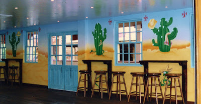 Lukis dinding airbrush cafe tema kaktus digurun pasir