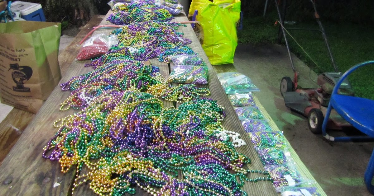 Cathi and Don on the road: Thibodaux Mardi Gras Parade