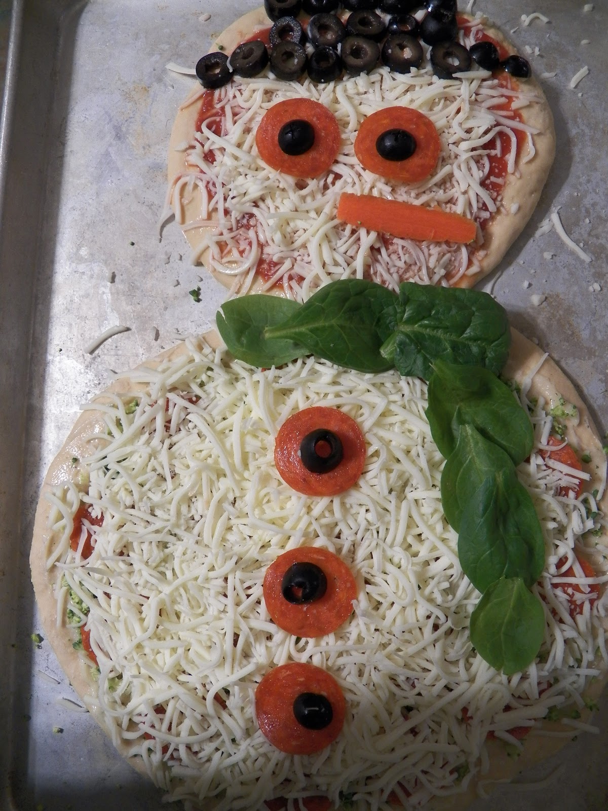 The Tasty Cheapskate Snowman Pizza