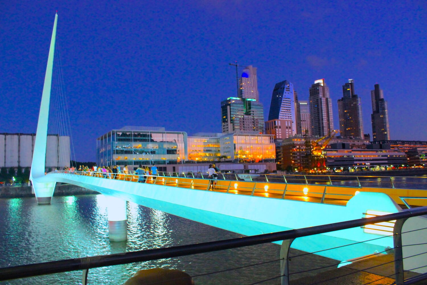 puerto madero bridge of the woman