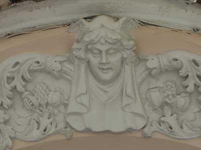 ΠΑΡΑΞΕΝΑ ΣΥΜΒΟΛΑ ΣΤΗ ΘΕΣΣΑΛΟΝΙΚΗ