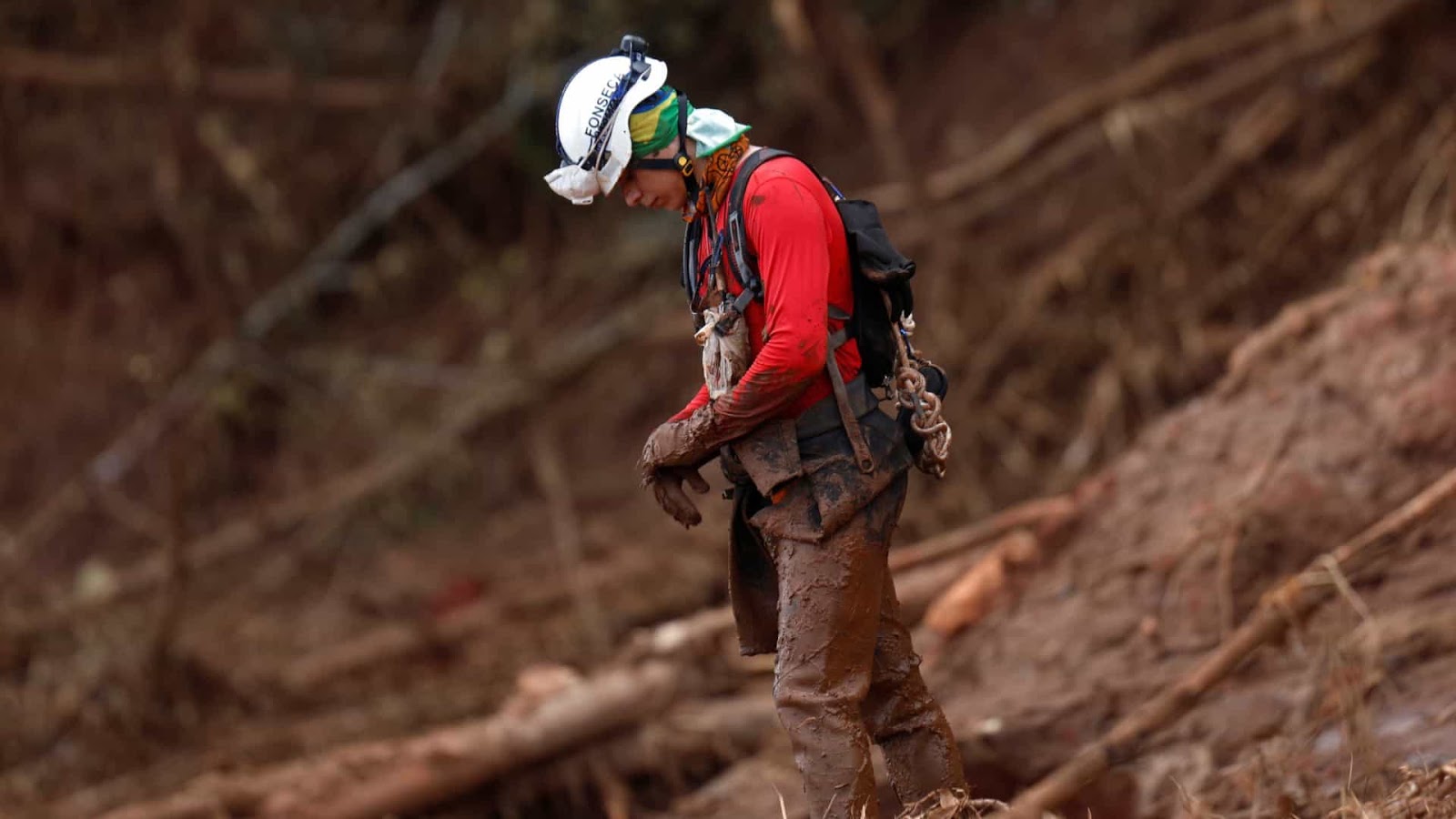 Bombeiros recebem bilhetes de agradecimento em Brumadinho