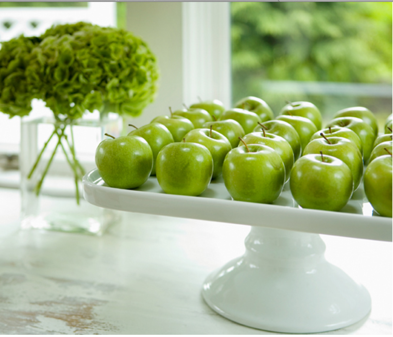 стол кухонный зеленое яблоко