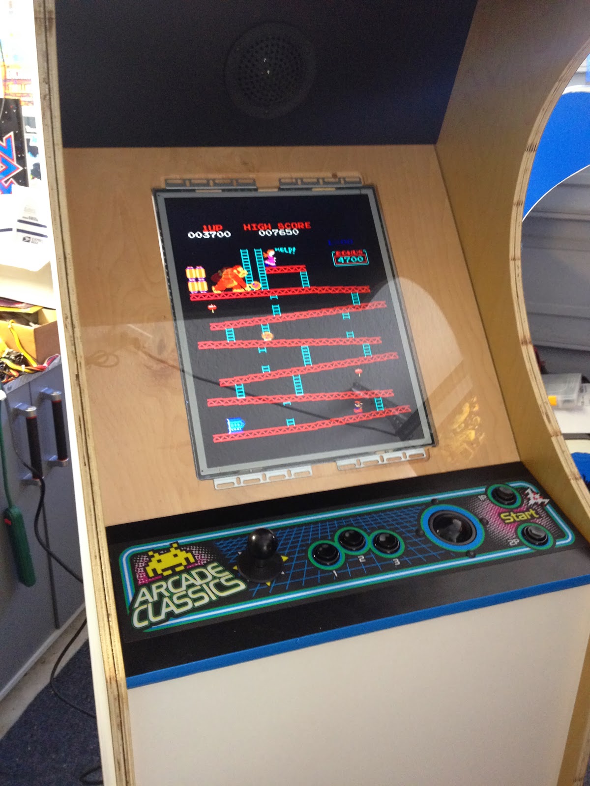Spaceport Arcade: More work on the multicades