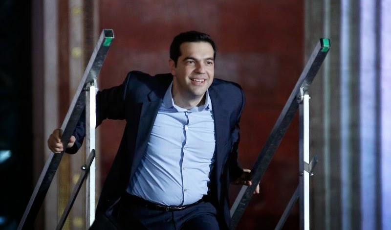 Aφού μπορείς να γράψεις Ιστορία, γιατί να φύγεις με ελικόπτερο; Aφού μπορείς να γράψεις Ιστορία, γιατί να φύγεις με ελικόπτερο;