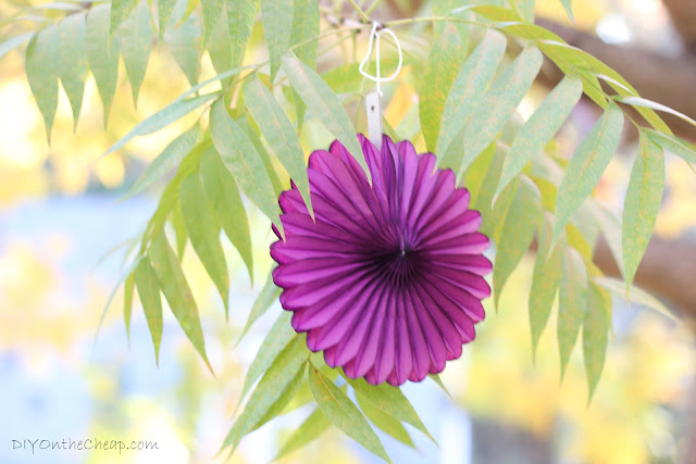 Pretty paper medallions