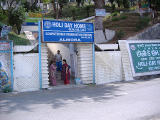Almora kmvn rest house