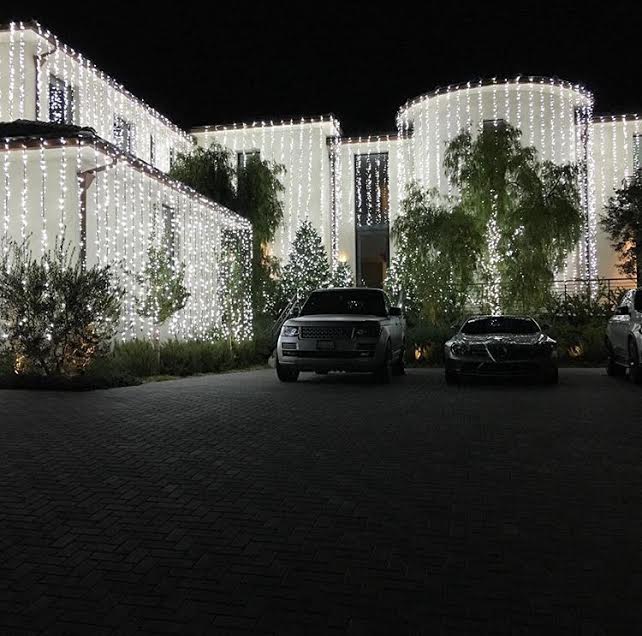 Photos Kim And Kanye West Light Up Their Bel Air Mansion With