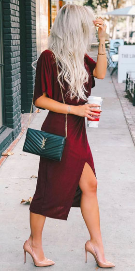 Searching for Stylish Christmas Clothes? Check out these 33+ Party Perfect Cute Christmas Outfits for Women. #christmas #party #style #styleinspiration
