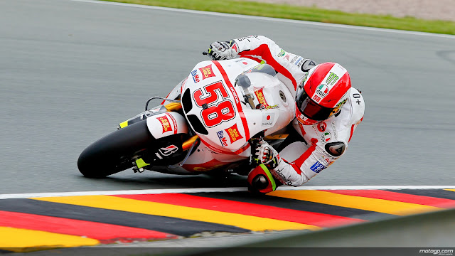 Marco+Simoncelli+2011+MotoGP.jpg