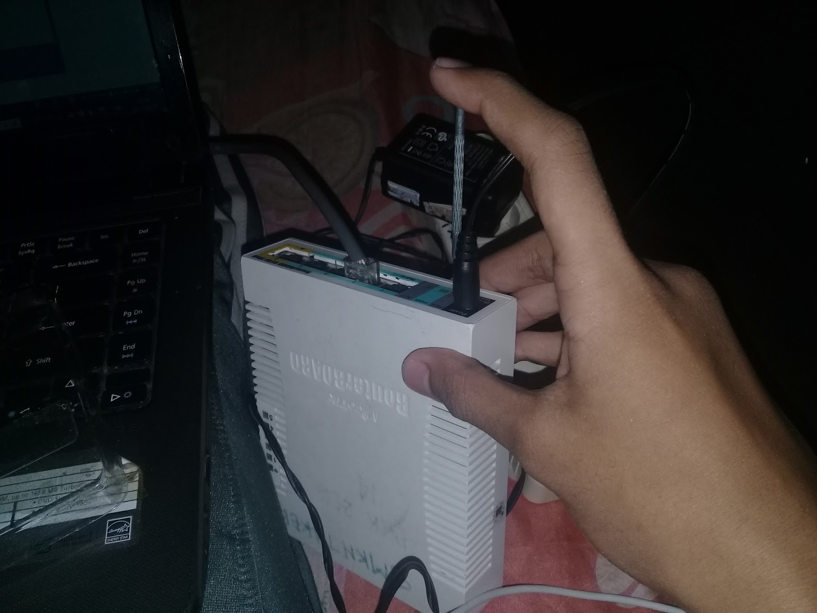 Cara Hard Reset MikroTik Yusti