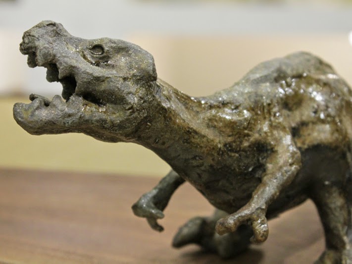 Sara Japanese Pottery Dinosaurs, Cups and Bowls by Shumpei Yamaki