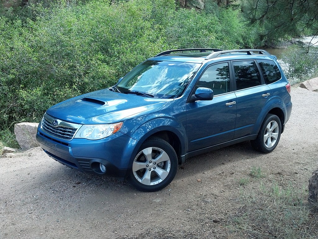 Subaru Forester XT vs 2.0iP Visual Differences