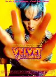 Ewan McGregor, Velvet Goldmine (1998), gay 2