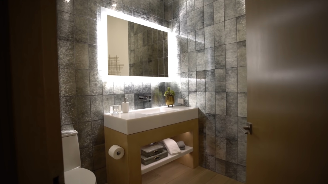 45 Interior Design Photos vs. Tour 4501 Camden Dr Luxury Home