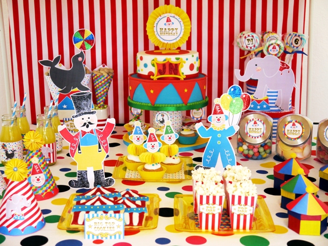 Big Top Circus Carnival Inspired Birthday Party Ideas and desserts table