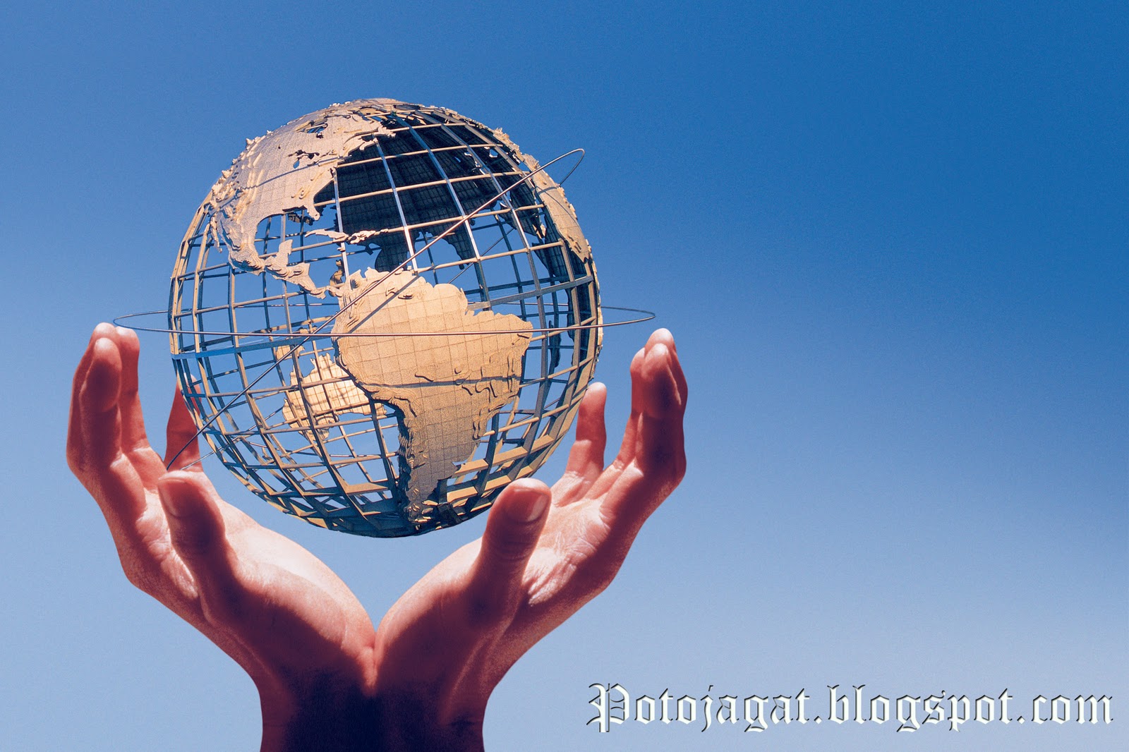 Hands with Globe Collection • Photo • Jagat • Capture Your Moment