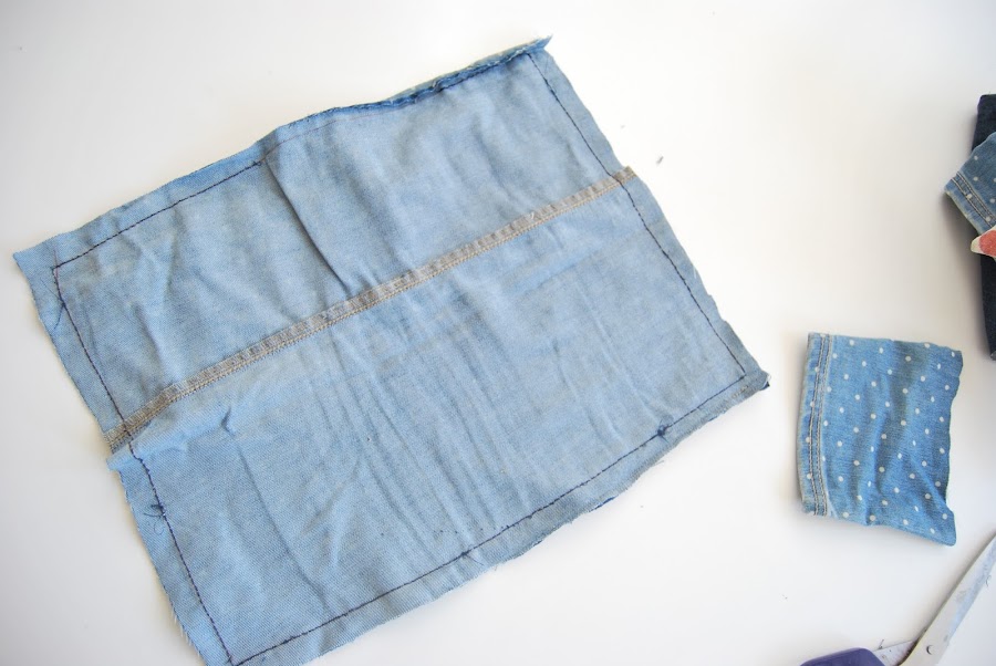 cómo hacer cojines con vaqueros gastados