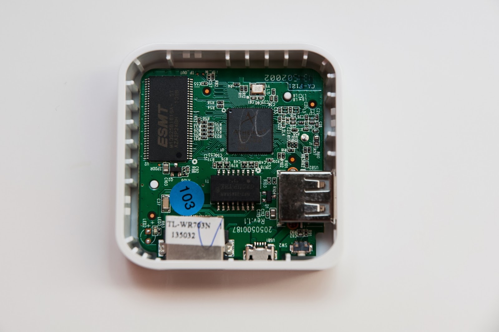 Лучший роутер для openwrt. Tl-wr703n. openwrt роутер. tp-link tl-mr3020. openwrt tp link 3400.