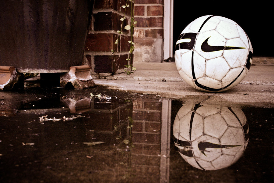 Coaching Soccer in Canada We Need to Show our Players How to Reflect