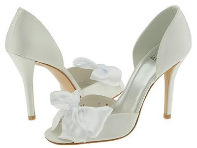 Women white wedding shoes 1