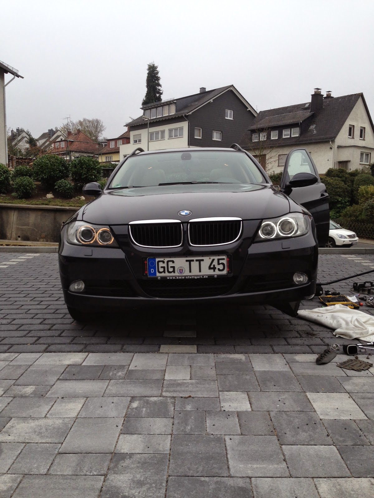 Mal schnell die Birnen vom Standlicht wechseln  #BMW #E90