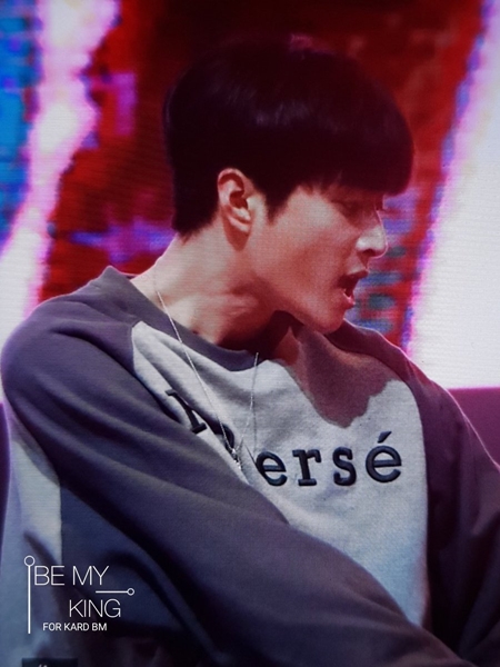 피지컬, 얼굴에 치이고 슈트핏에 한번 더 치인다는 아이돌 | 인스티즈