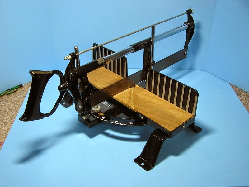 The Valley Woodworker Craftsman Miter box