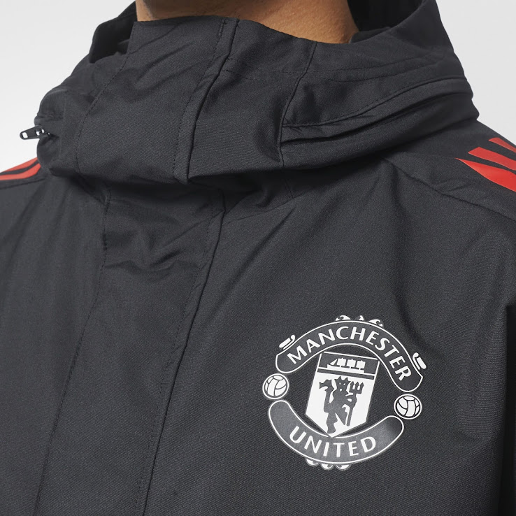 man utd all weather training jacket