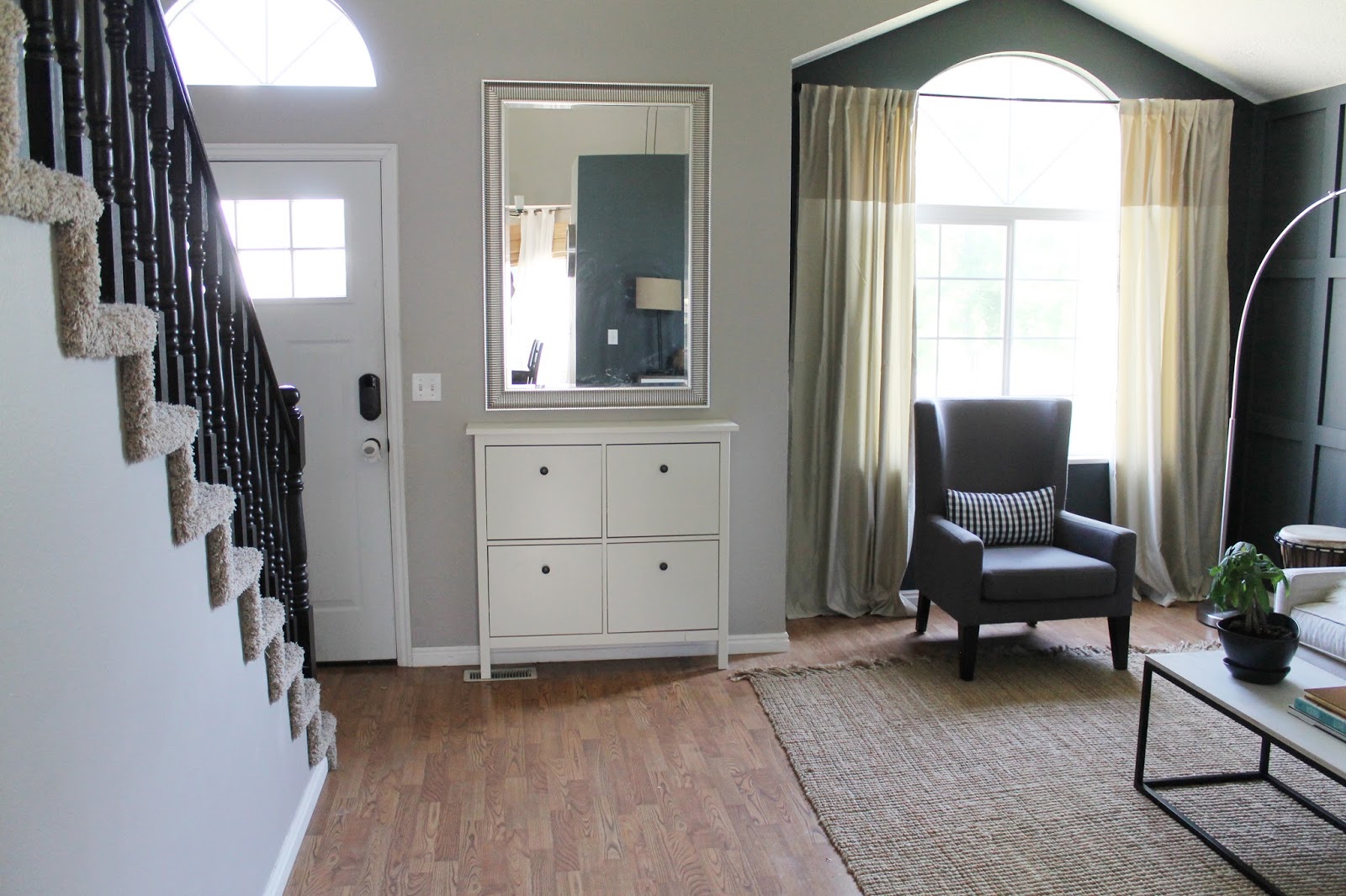 Inspirational Living Room Ideas - Living Room Design: Front Door Entry